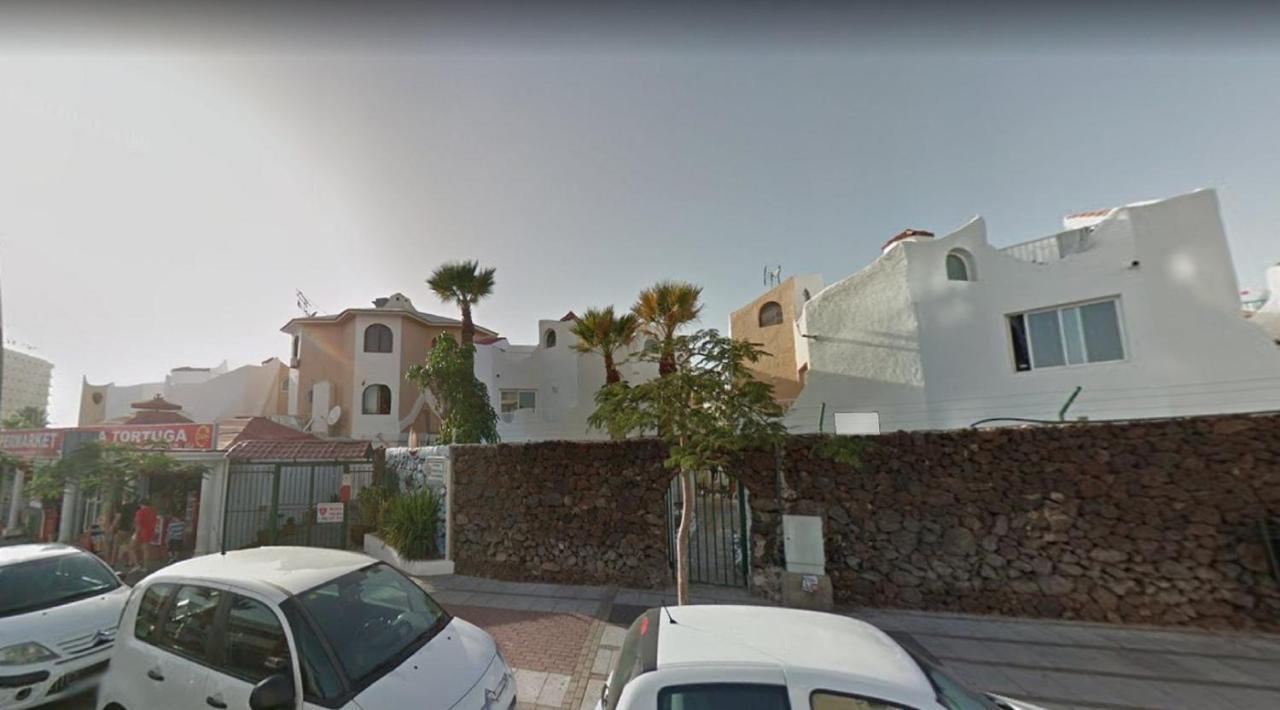 Triplex Young Fantasy Playa de las Americas (Tenerife) Exterior photo