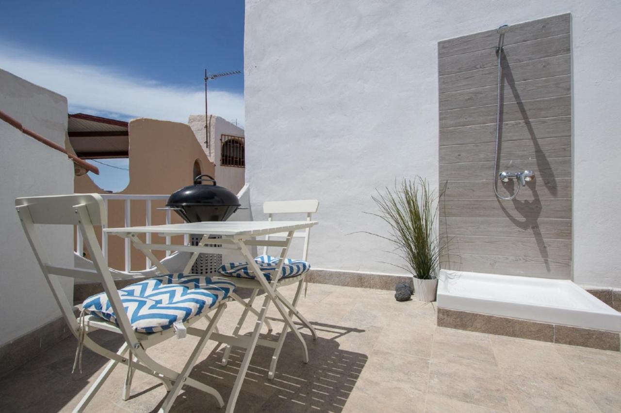 Triplex Young Fantasy Playa de las Americas (Tenerife) Exterior photo